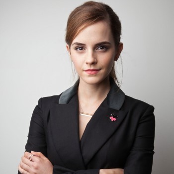 EverynewsnowI's tweet image. Emma Watson Inspires Summer Style with Effortless White Button-Down Look
#EmmaWatson #celebritynews #celebrityphoto #celebritystyle #Celebrity #ProjectKGlimpse
#WhatsApp
#Margot
#PokemonSleep
#MINDyourBUSINESS
#HEESEUNG
bestlifstyle.com/emma-watson-in…