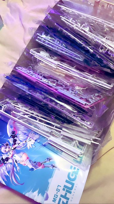 I already love her sm 🥺 https://t.co/AK9NoBD434<a href="/tag/throne"class="tags"><span>#throne</span></a><a href="/tag/wishlist"class="tags"><span>#wishlist</span></a>