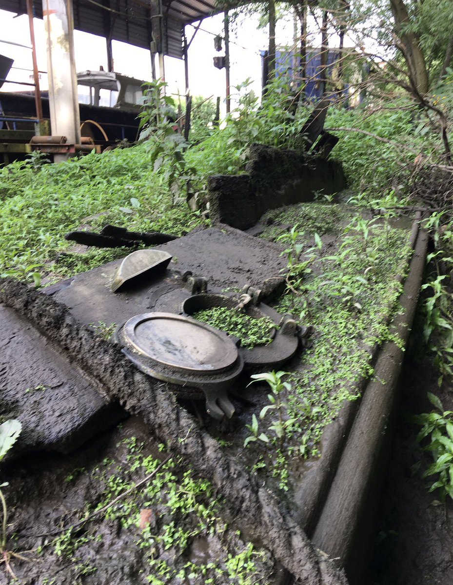 SuzanneMarie05's tweet photo. Delighted to performing my @portsmouthuni #phd practice research about the archaeology of WW1 sub chaser #ML286 at Ventnor’s Free Fringe 25th July. Thank you @vfringe & thank you @mccrann_k for introducing me! @UniPort_ADP_PGR @UniPortCCI https://t.co/7Bc3V4uXJ2