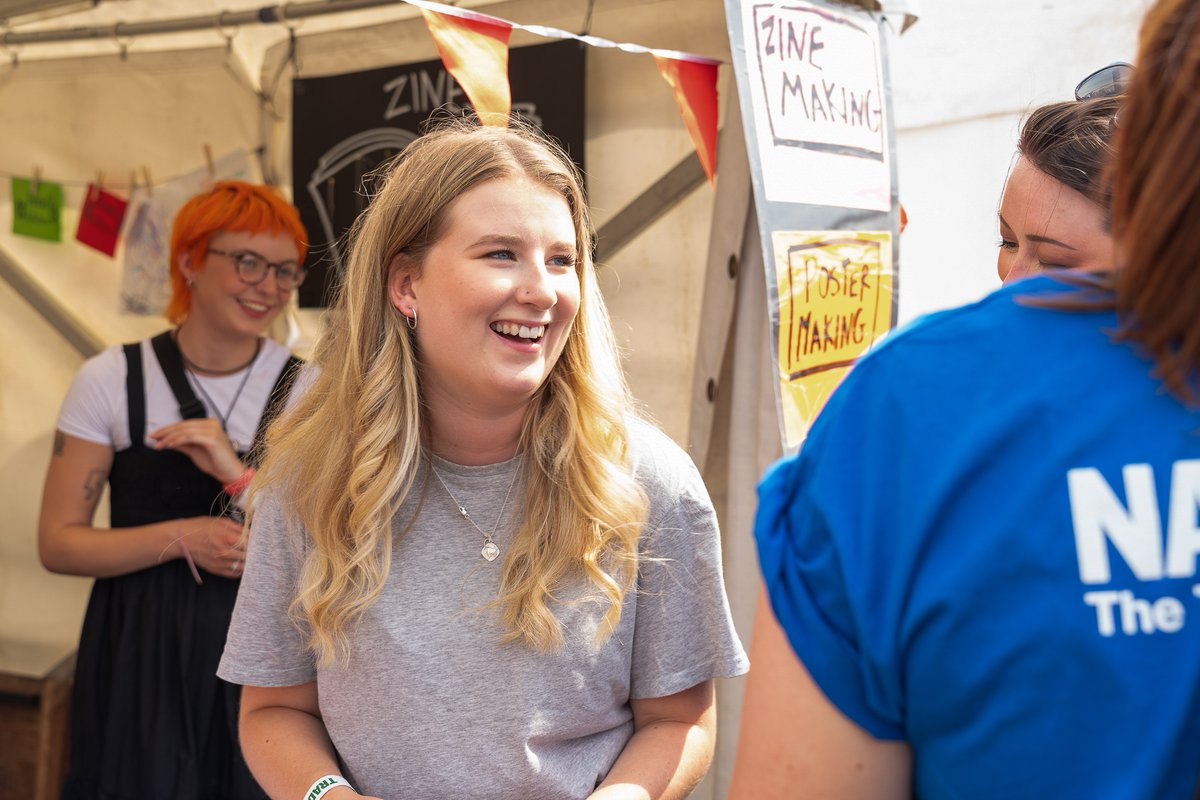 RedhillsDurham's tweet image. We adored hosting artist workshops at this year&apos;s @durhamgala a very big thank you to @theresaeaston Charlotte and Holly for working with young people on art  inspired by the social causes that mean the most to them #thefuturewebuild