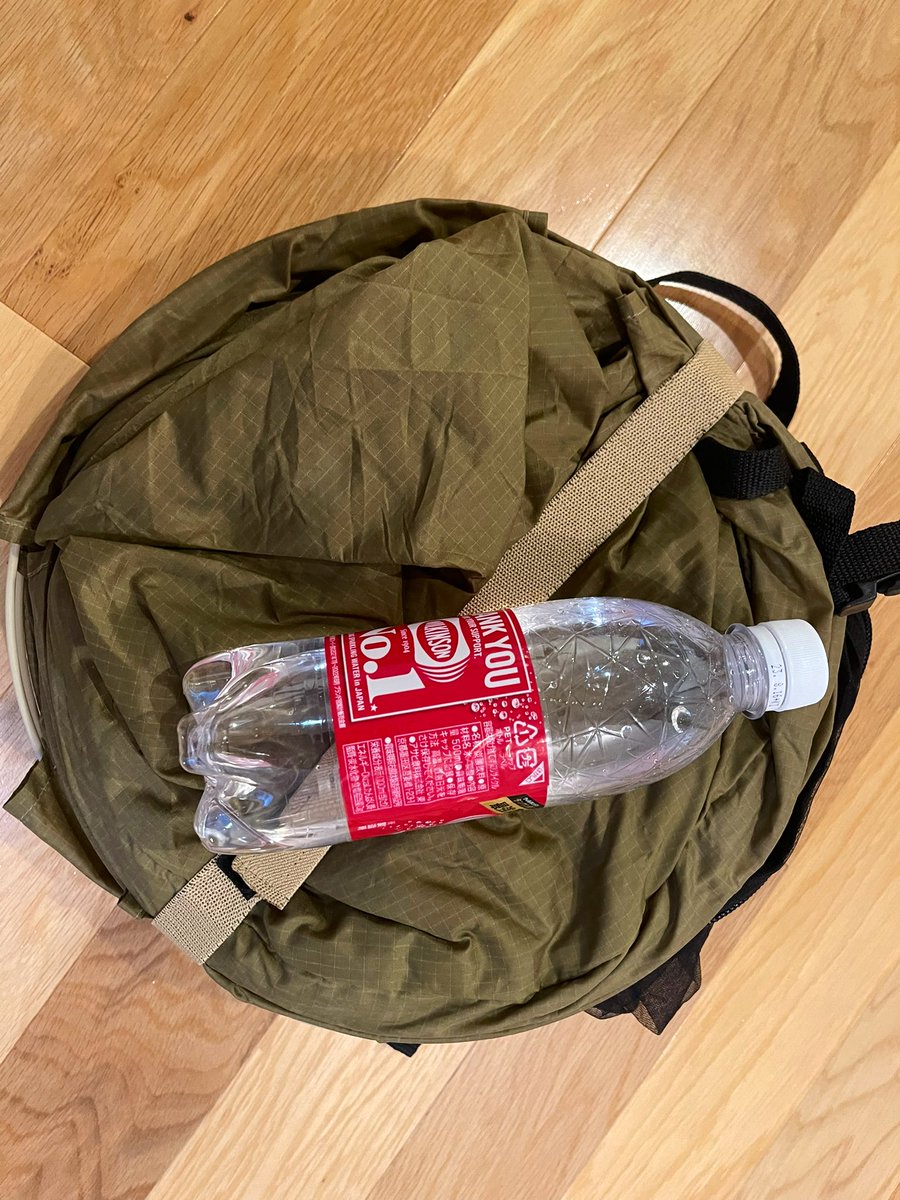 gunmonocamp's tweet photo. 夏といえば蚊帳の悩み
新兵器 ✨
USマリーンも採用のCATOMA
このポップアップ蚊帳の仕舞い寸の小ささ😳😃 展開の早さ 充分なサイズ ご覧ください✨✨ https://t.co/gXQbjbw9Q6
