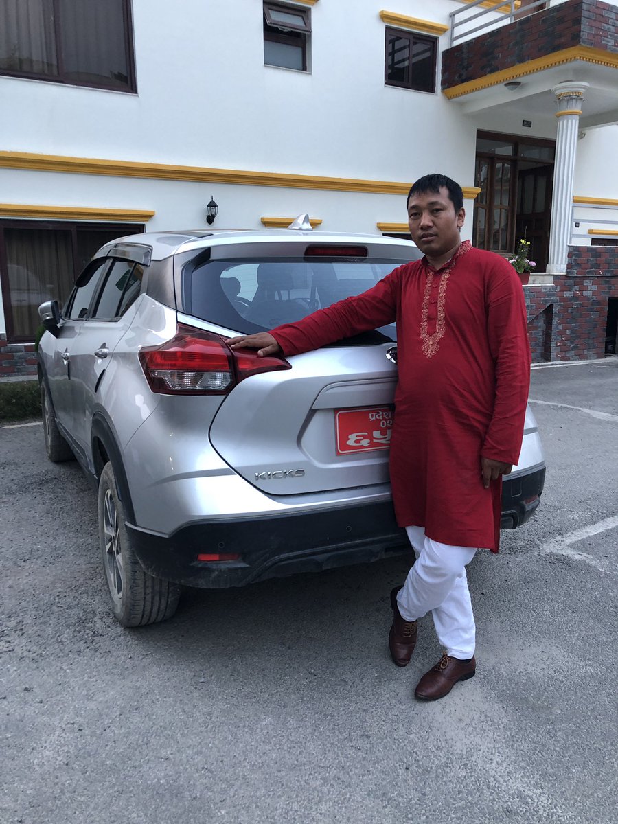 Suman73596's tweet photo. बाेल्न नसकेकाे वाक्य लेख्न नसकेकाे शब्द
    र
तिर्न नसकेकाे ऋण अनि सुन्न नसकेकाे बचनले
      त
भित्र भित्रै चितामा जलेकाे महसुस हुदाे रहेछ। https://t.co/SWLSbdCqj2