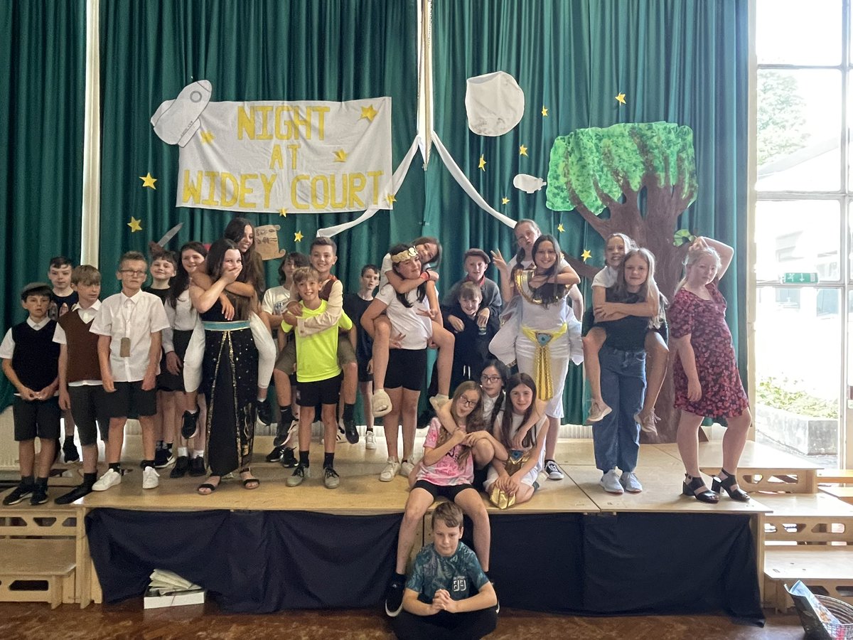 WideySaltram tweet media