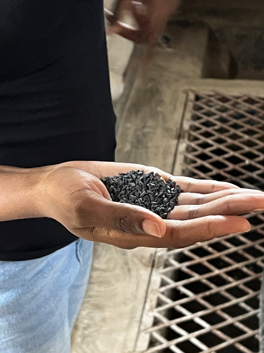 mecktilder's tweet photo. #Embracing #Critical #Minerals:
In a world of technological advancement and rapid innovation, critical minerals have emerged as the backbone of modern industries. 

Who are these minerals critical to!?
Who cares 😉, baseline there is a peaking demand for them!
#SheIsAMine https://t.co/RTy7TbVeXP