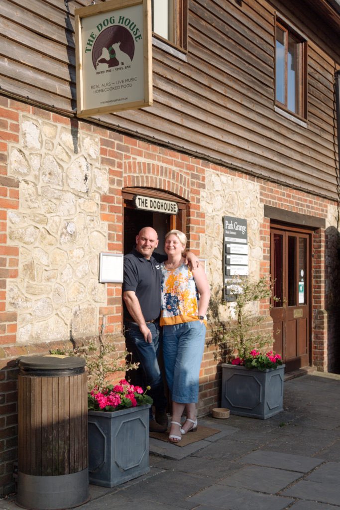 soulmatespirits's tweet photo. We are thrilled to introduce you to Duncan &amp; Claire from The Dog House Micro Pub &amp; Vinyl Bar and even more excited to announce that they now stock our fabulous No.6 Soulmate Classic London Dry Gin… I know where I’ll be heading tonight after work!  Cheers!! https://t.co/YVnOoiBZj7