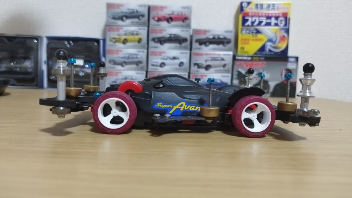 SASAKI96149285's tweet photo. #ミニ四駆
まぁ今、ワタクシ、#VZChassis ですけど😅今も苦労してますが🤣
#SUPER・AVANTE・Jr 
#RAYSPEAR https://t.co/6XdPOfYGH3