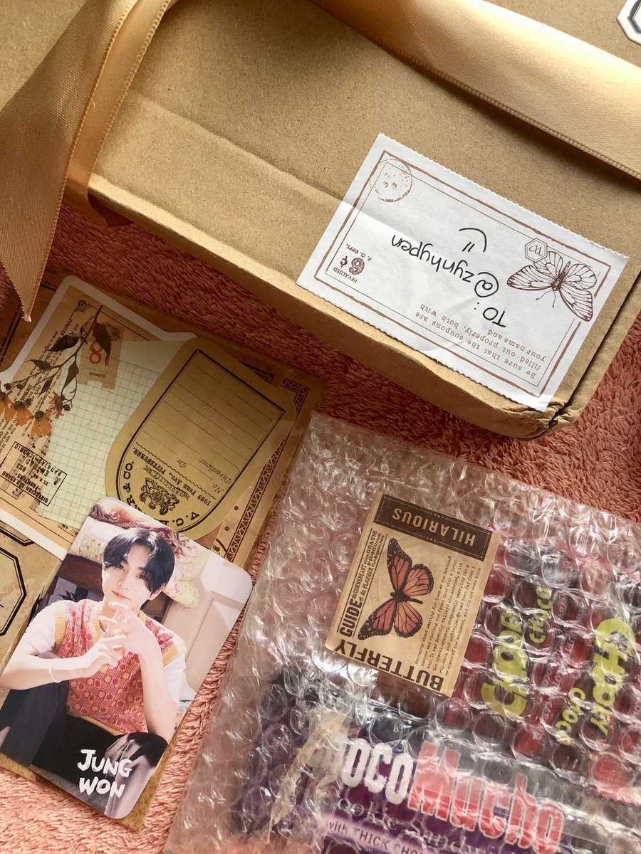 zynhypen's tweet photo. Todays mail 📬 from @k_oonushun 🎶
Gomawo for the cute packing and for making sure the album arrives safely <33 also for the freebies~ till next time ^^
#zys_enbag #keicsproofs https://t.co/r2rsKLYFZ1