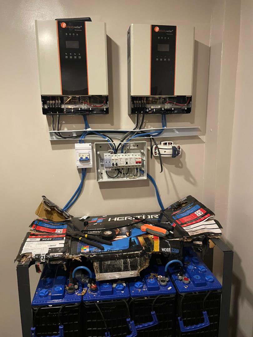 Rawletric_solar's tweet photo. We are here to gve you nothing but the best and most affordable solar installation services. Installment payment plan available. Do well to reach out to us nw for our installment package
#Rinu #CORNfused #SingleViewUpgraded #emergencyalert #Tinubu #Nigerians #FuelPriceHike #Fuel https://t.co/Oi1BJz0wmb