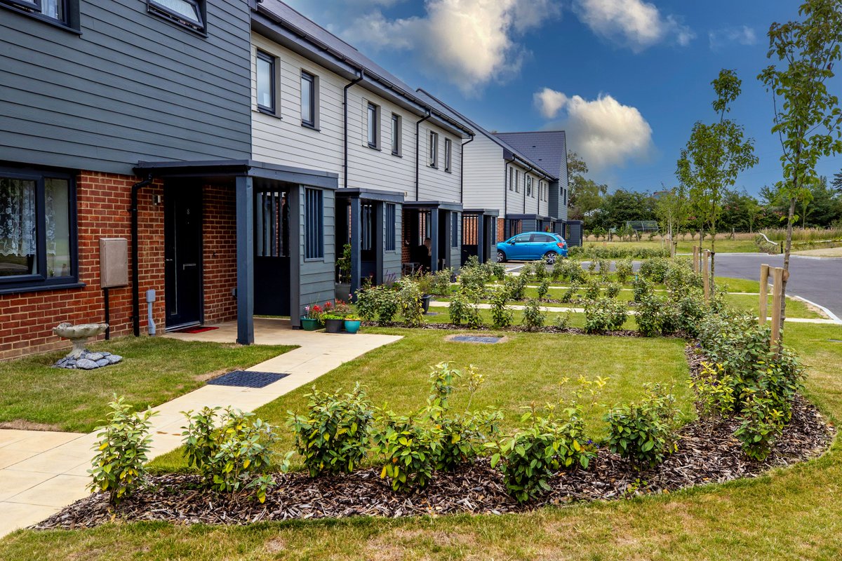 RotherDC's tweet photo. We recently helped celebrate the completion of 15 affordable homes for local people in #Icklesham. The Orchard Close scheme – which benefitted from a £297,000 Rother District Council grant – was praised by Cllr Ruairi McCourt, our lead member for Housing. https://t.co/BimJMrPHVY https://t.co/pFgpeNnqlb