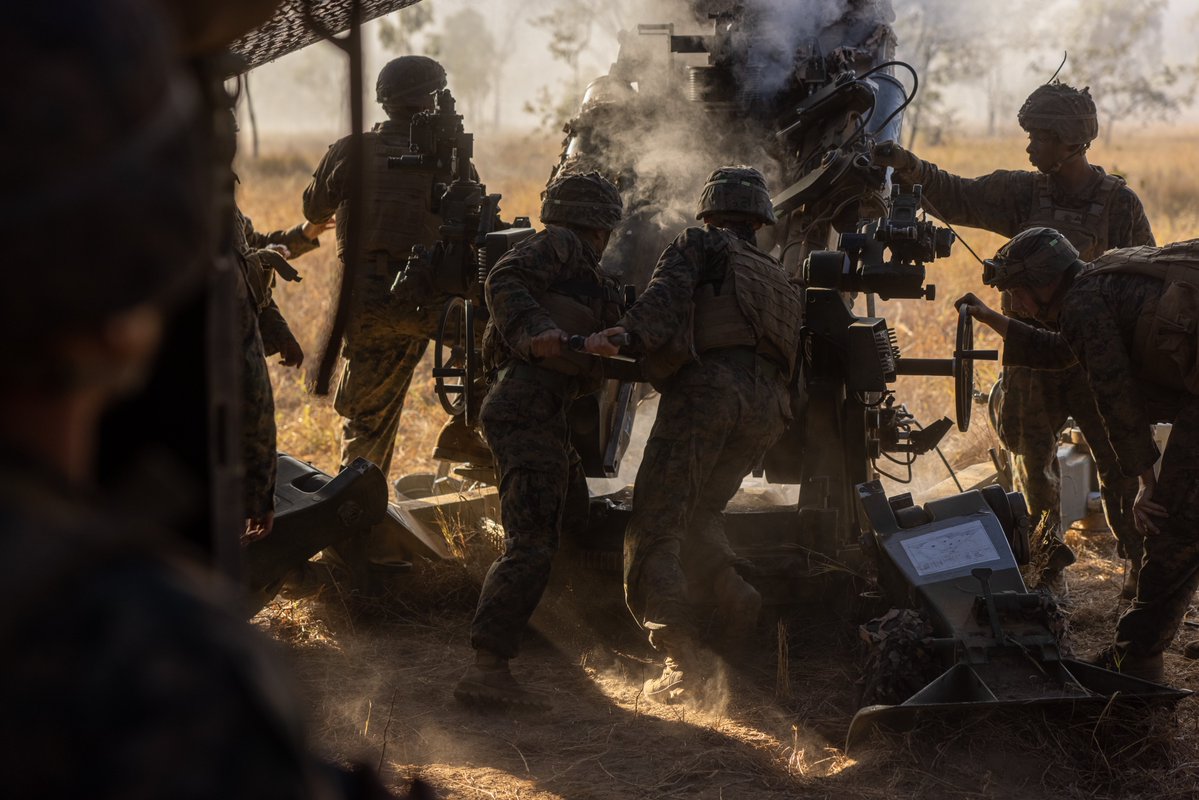 MRFDarwin's tweet photo. World Wide Service🌏

Queensland, Australia📍

#Marines with #MRFD conduct various training evolutions alongside @DefenceAust and @JGSDF_pr  during Exercise Southern Jackaroo 23 to enhance interoperability between the #AlliesandPartners.

 #FreeandOpenIndoPacific #ADF #JGSDF https://t.co/8mLrHnXURA