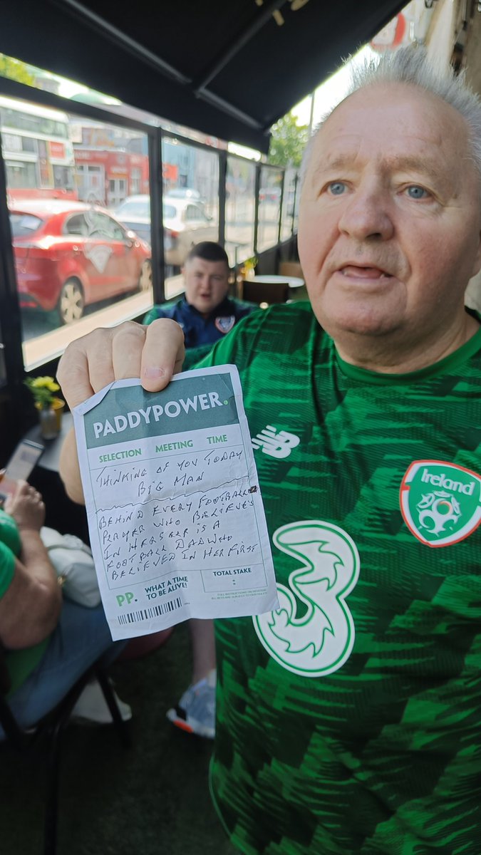 Uncle Willie O'Sullivan is carrying a message that Denise wrote for her late Dad John years ago for Father's Day.

