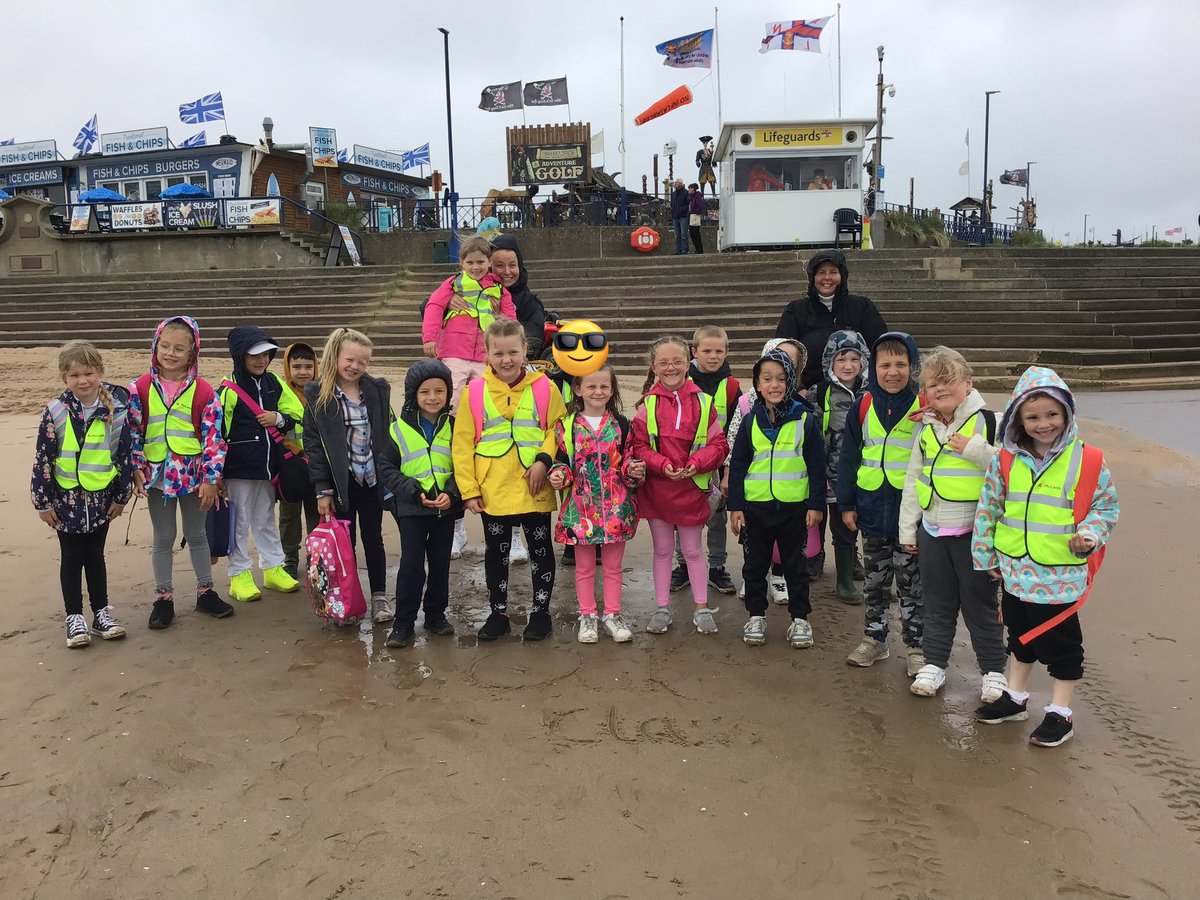 StPetersAcad's tweet photo. ☔️😄 We had the best trip to the seaside, even with a little rain! ☂️🏖️ We didn't let a few drops dampen their spirits! We splashed in puddles, built sandcastles, and enjoyed ice cream by the beach. 🌊🍦🤩 Check out our photos to see the fun we had: #SeasideAdventures 🌦️👨‍🏫🎒 https://t.co/uXw09RsMLc
