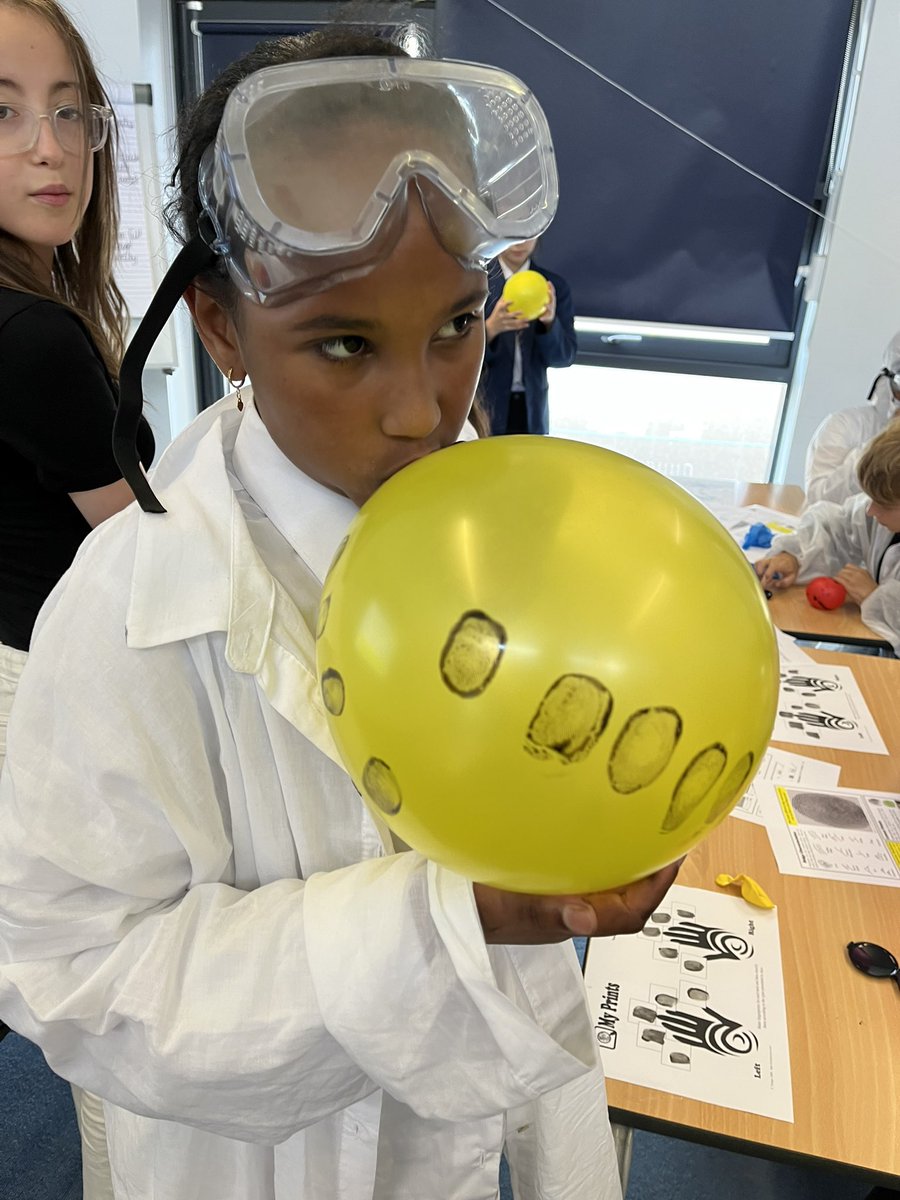 khpa_MrsS's tweet photo. We are using balloons to help expand our fingers prints so we can clearly see the ridges that help with identification. #AD2023 @KhpaPrincipal @khpa_h https://t.co/ta1NIS7i6D