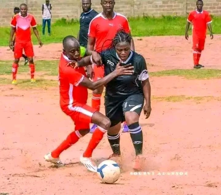 audomaruce1's tweet photo. Baada ya dk 90 lazima uombe namba 😀 https://t.co/tHmCqMFCHq