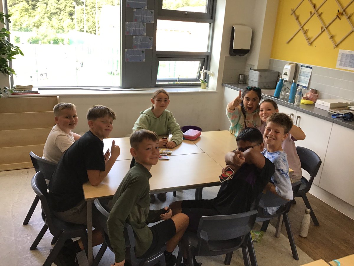 MrsSolska_JPPS's tweet photo. Today, we just having fun and play. Well deserved treat for all of us! @JubileeParkPS https://t.co/uEcMSaTWBc