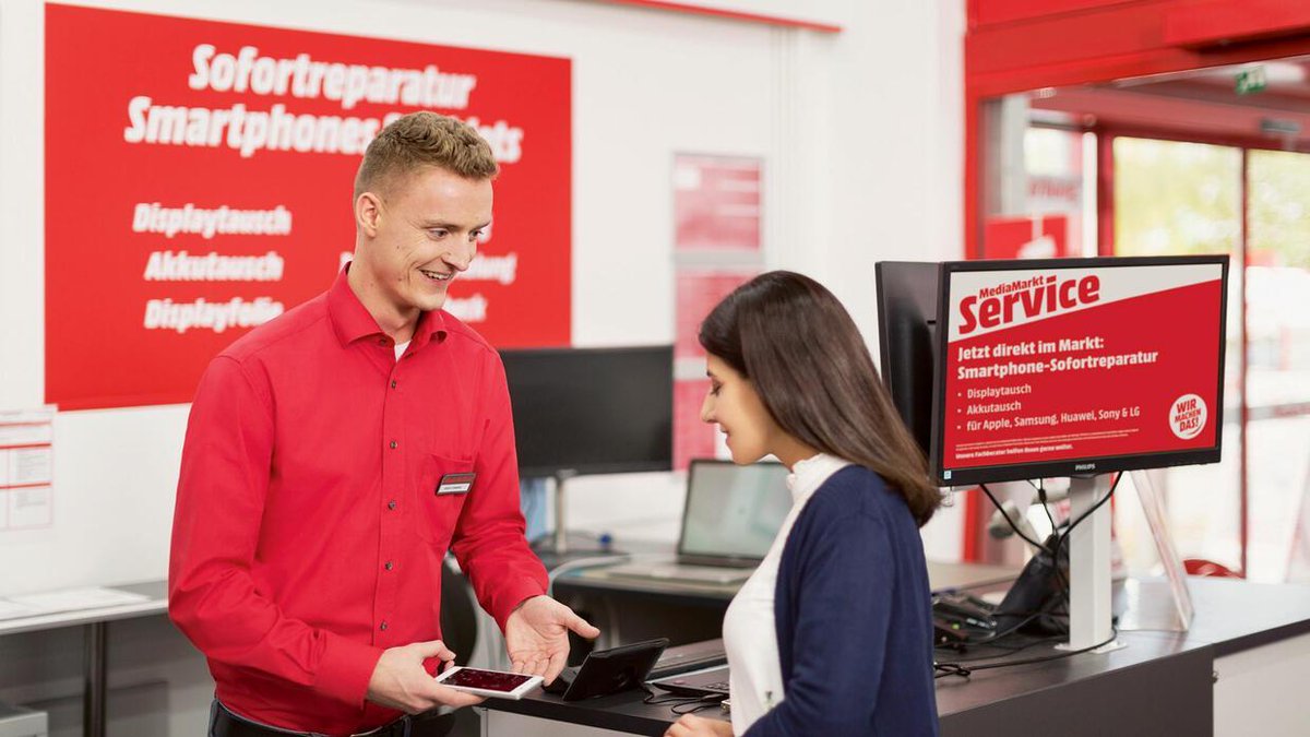 Deutschlands größter Elektronikhändler Media-Saturn kündigt den Vertrag mit seinem Reparatur-Dienstleister Tec-Repair. Stattdessen sollen künftig 400 Servicekräfte die Reparaturen übernehmen – in jeder Filiale einer. wiwo.de/unternehmen/ha…