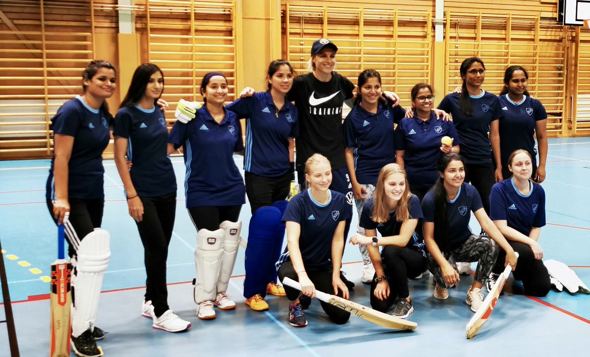 DIFCricket's tweet image. Congratulations to @HannahWilkinso1 for scoring the opening/winning goal for @NZ_Football at the @FIFAWWC vs Norway. It was a pleasure to meet Hannah, who visited us while playing for @DIF_Fotboll a couple of years ago