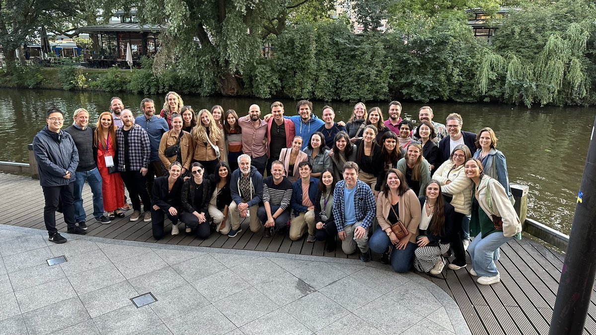 neuroziontz's tweet photo. A great #AAIC2023: science, socializing, and sailing the canals of Amsterdam https://t.co/428iriXNKS