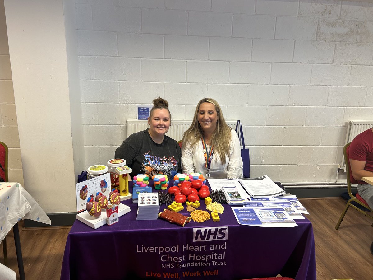 SallyT84's tweet photo. Calling all 16-18 year olds.
Find the job for you!
Not sure what to do next? Drop in talk to us here at Crawford House, Liverpool, L8 8DN today from 11am-3pm.
Lots of jobs available ⁦@LHCHFT⁩ for you to apply for 🤩 ⁦⁦@LHCHCareers⁩ #WideningParticipation #Careers https://t.co/Pq13UZ0TIf