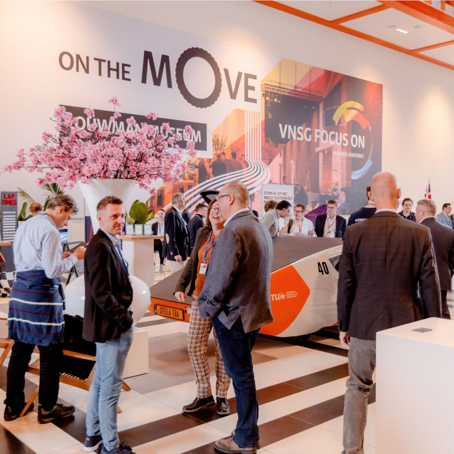 Is het creëeren van ijzersterke content helemaal jouw ding? Dan is deze #vacature van Coördinator Communicatie &amp; Content bij VNSG wellicht iets voor jou!

➡ Den Bosch
➡ HBO
➡ ervaring: 3-5 jaar
➡ 28-40 uur
➡ salaris: €3.000 - €4.000

Meer info >> marcomvacatures.com/3ral6Sp