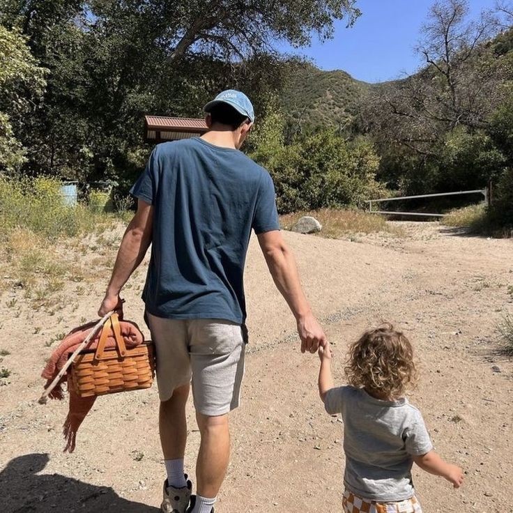 Hoy toca baño en el lago y después picnic.

Créditos de la foto: <a href="/_paradiselxst/">René Shelley</a>