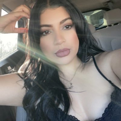 AudraaIsabell's tweet photo. ✨🖤🕷️ https://t.co/zaa0A7olgR