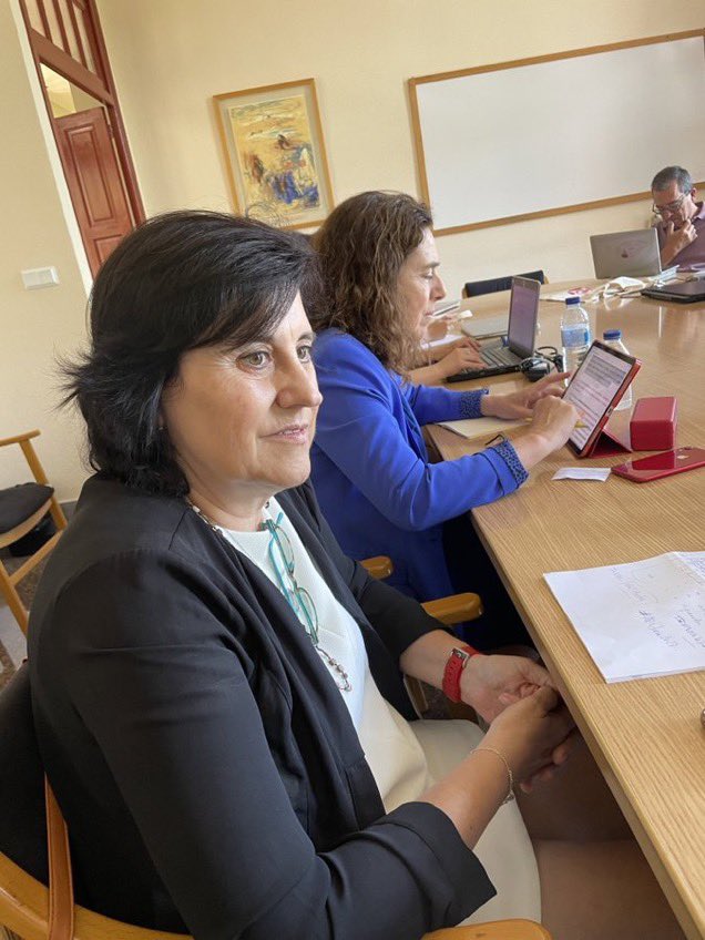 Inicio del curso #Consumo #VerificaciónNoticias y #Desinformación de <a href="/unizar/">Universidad Zaragoza</a> 

cursosextraordinarios.unizar.es/curso/2023/con…

<a href="/SMEMIU_UNED/">SMEMIU</a> <a href="/EducacionUNED/">Facultad de Educación de la UNED</a>