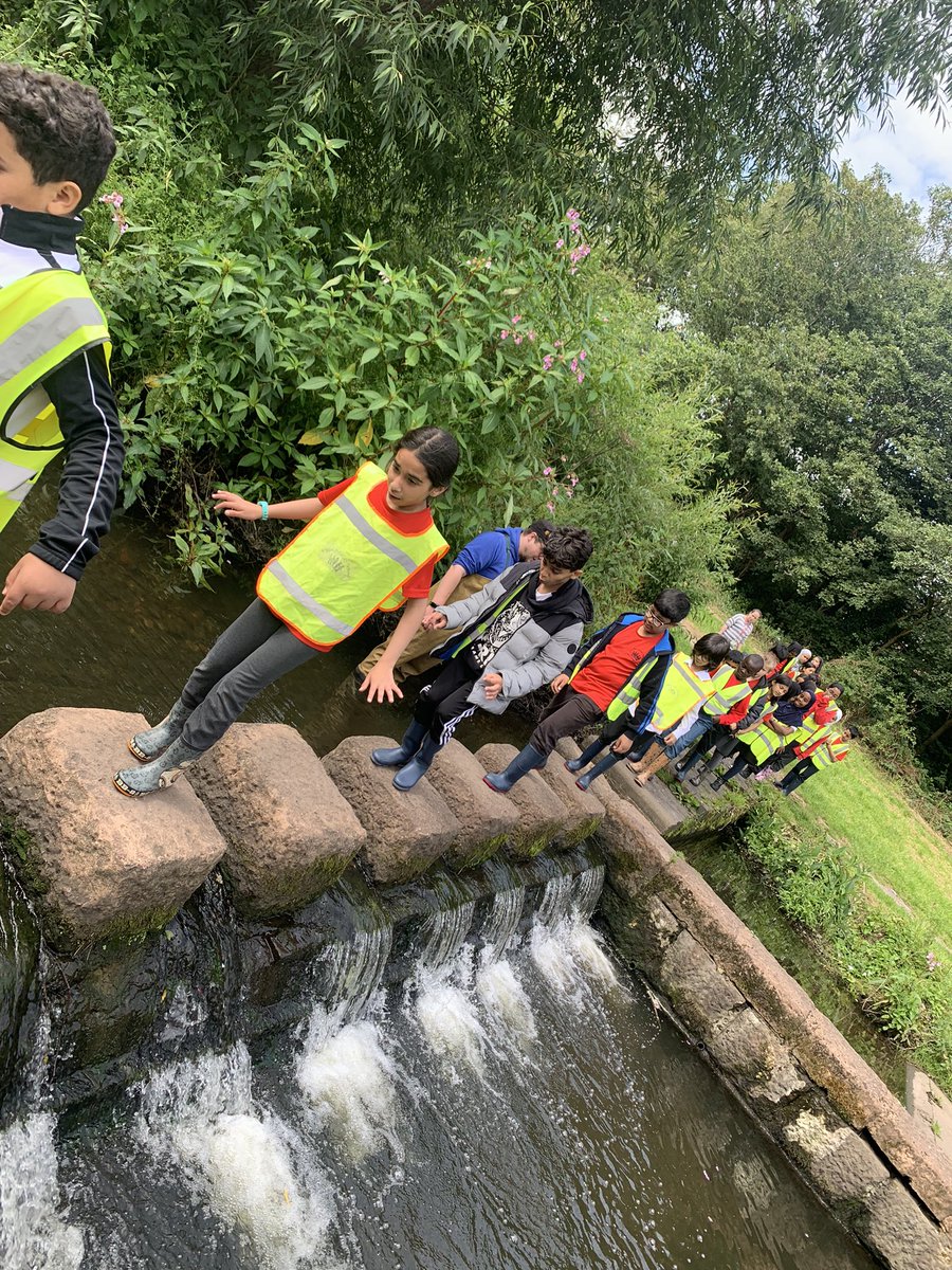 Mr Lamprey tweet media