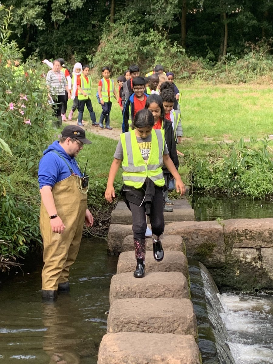 Mr Lamprey tweet media