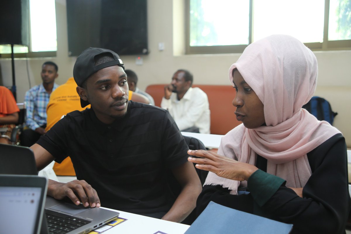 darajavc's tweet photo. We're excited to announce that we've been participating in a 3-day workshop on developing digital solutions for startups and investors matchmaking! We're learning a lot about how to use technology to connect startups with the resources they need to succeed. 💥💥💥 @africoneu https://t.co/2bfnSmYbyk
