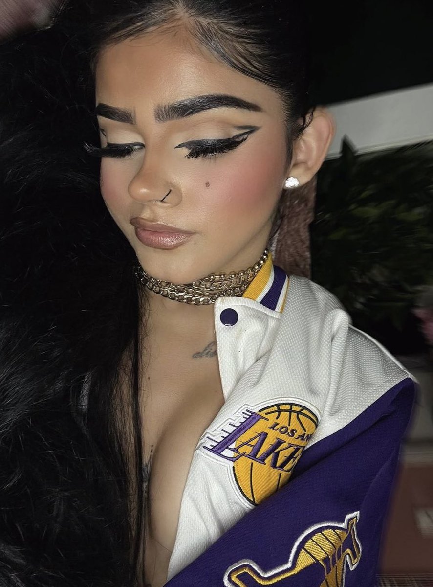 _itsmemelly's tweet photo. LA baby, born &amp; raised. https://t.co/RIZn7e3eJN