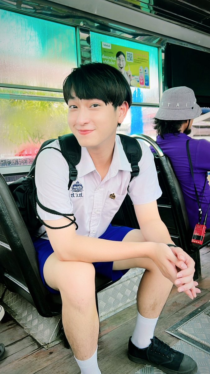 kiiachii_'s tweet photo. Kernet bis dan penumpang nya wkwkwk

IGS. nameiskoikoi
#เพิร์ธชิม่อน #PerthChimon #KanghanSailom
#หัวใจในสายลม #dangerousromance 
#PerthTanopon #ChimonWachirawit
#หัวใจในสายลมQ20 https://t.co/kbIgLOPcTq