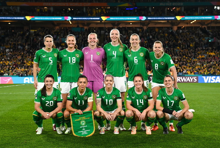 ballsdotie's tweet photo. Eleven historymakers #COYGIG https://t.co/UJ1X70JzoU