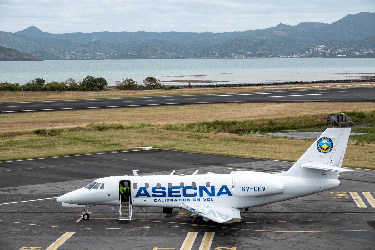 Timgreenhornet's tweet photo. Un joli visiteur aujourd'hui #Mayotte #C680 #Cessna #AvGeek https://t.co/SWeFSsOPzh