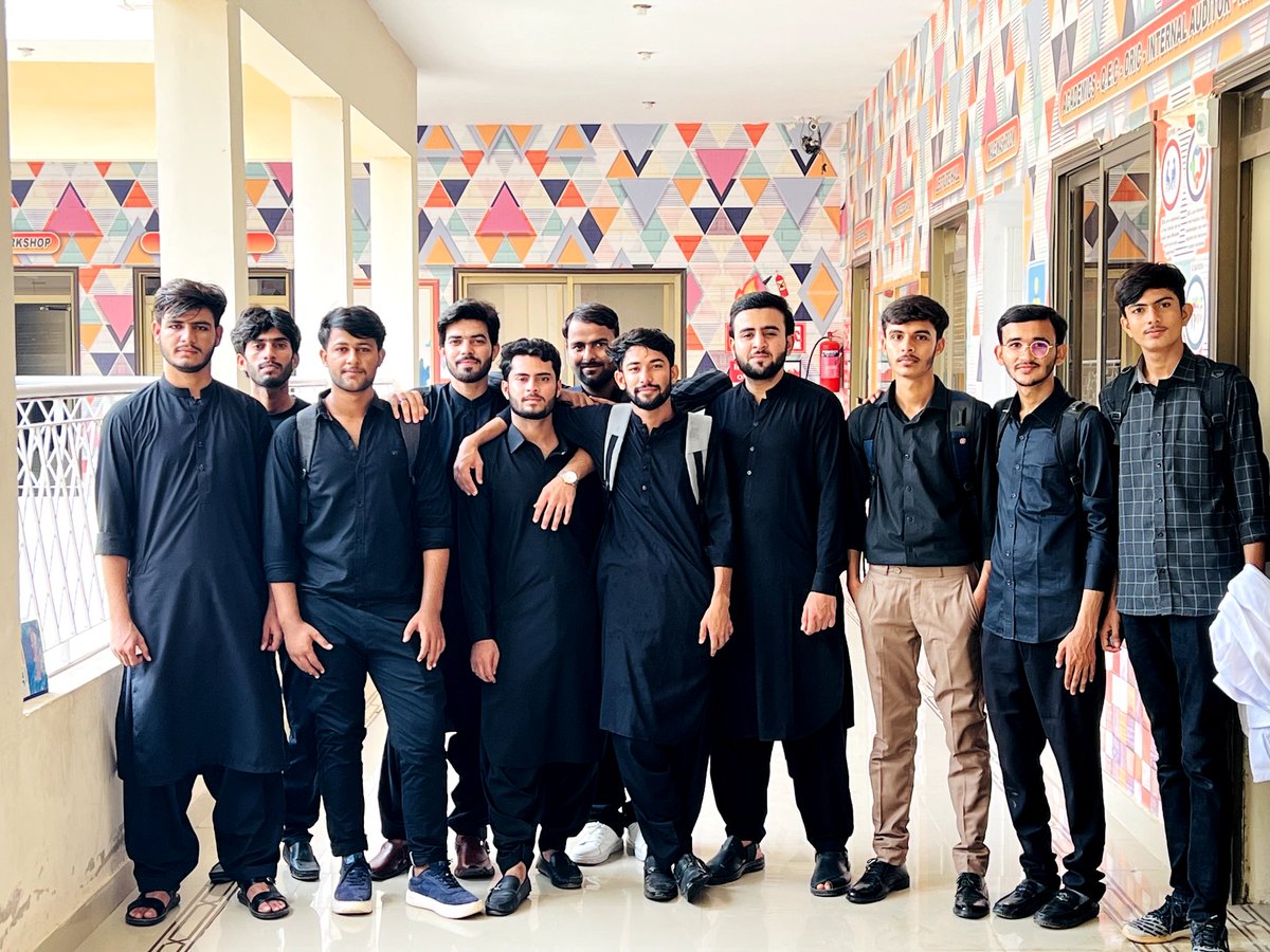 iAsadRahimoon's tweet photo. #BlackDressDay 🖤 #IMCIANS 🧑🤝🧑
#IMCTMK #IMCHTMK #TUMSTMK
#AsadHajiyani #Friends 20/7/2023 https://t.co/vfCR2y55L5