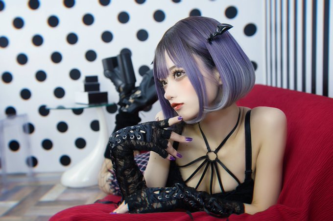 コスプレイヤーしろさきのTwitter画像38