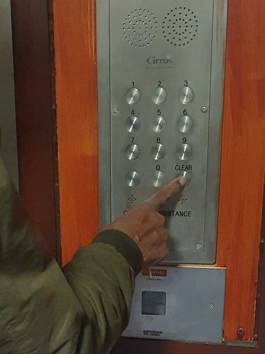 court_sw16's tweet photo. Our entry system hasn't worked since yesterday causing chaos for residents, visitors and carers. https://t.co/sC5cthHQ2S