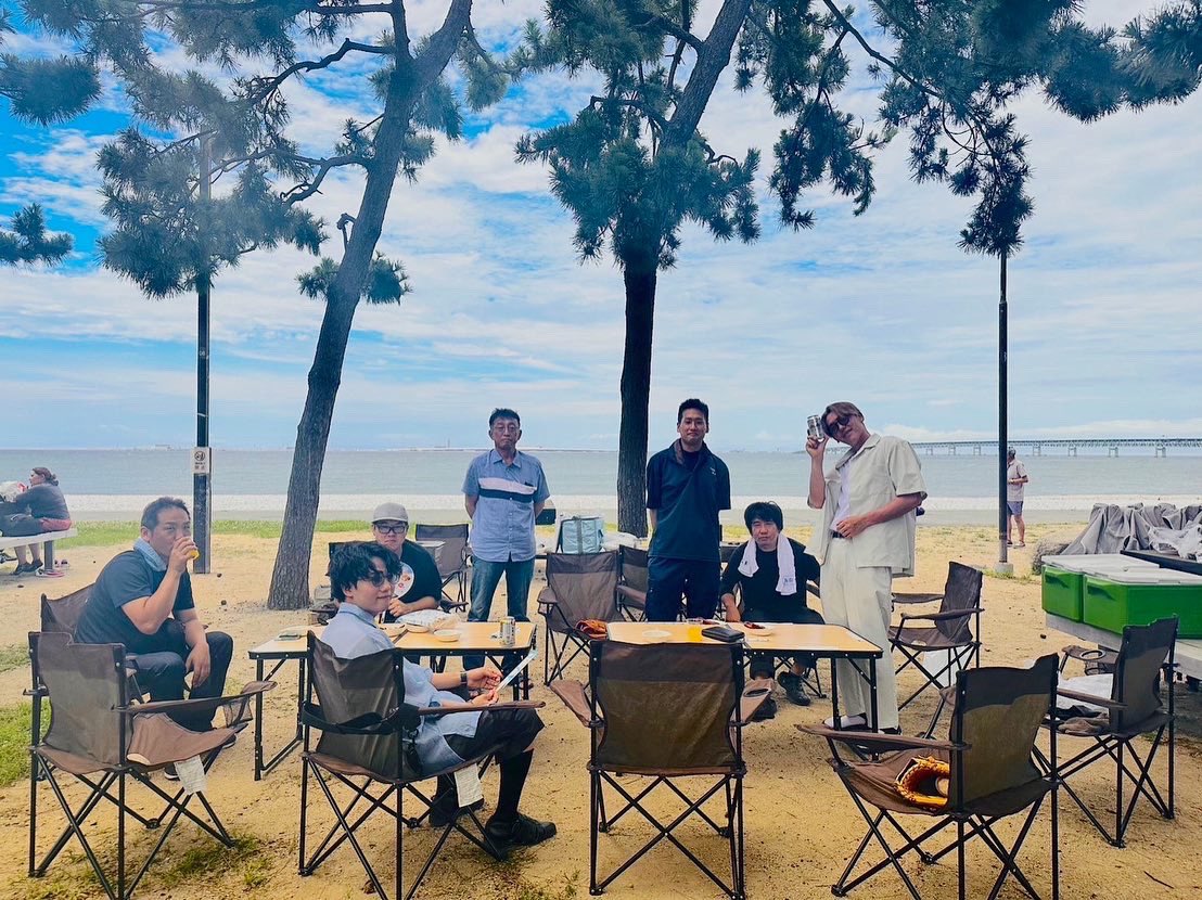 bbq_sorte's tweet photo. こんにちは！☀️🌈
バーベキューソルテです‼️本日近畿地方も梅雨明けが発表されましたね🤩週末からは夏休み🌻⛱️暑さに負けずに思いっきり楽しみましょう🥳🔥
#バーベキューソルテ #bbqsorte  #夏休み #手ぶらでbbq #大阪bbq #夏休みイベント  #夏のイベント #大阪市 #堺市　#吹田市 #西中島南方 #十三 https://t.co/XbCuJq10NW