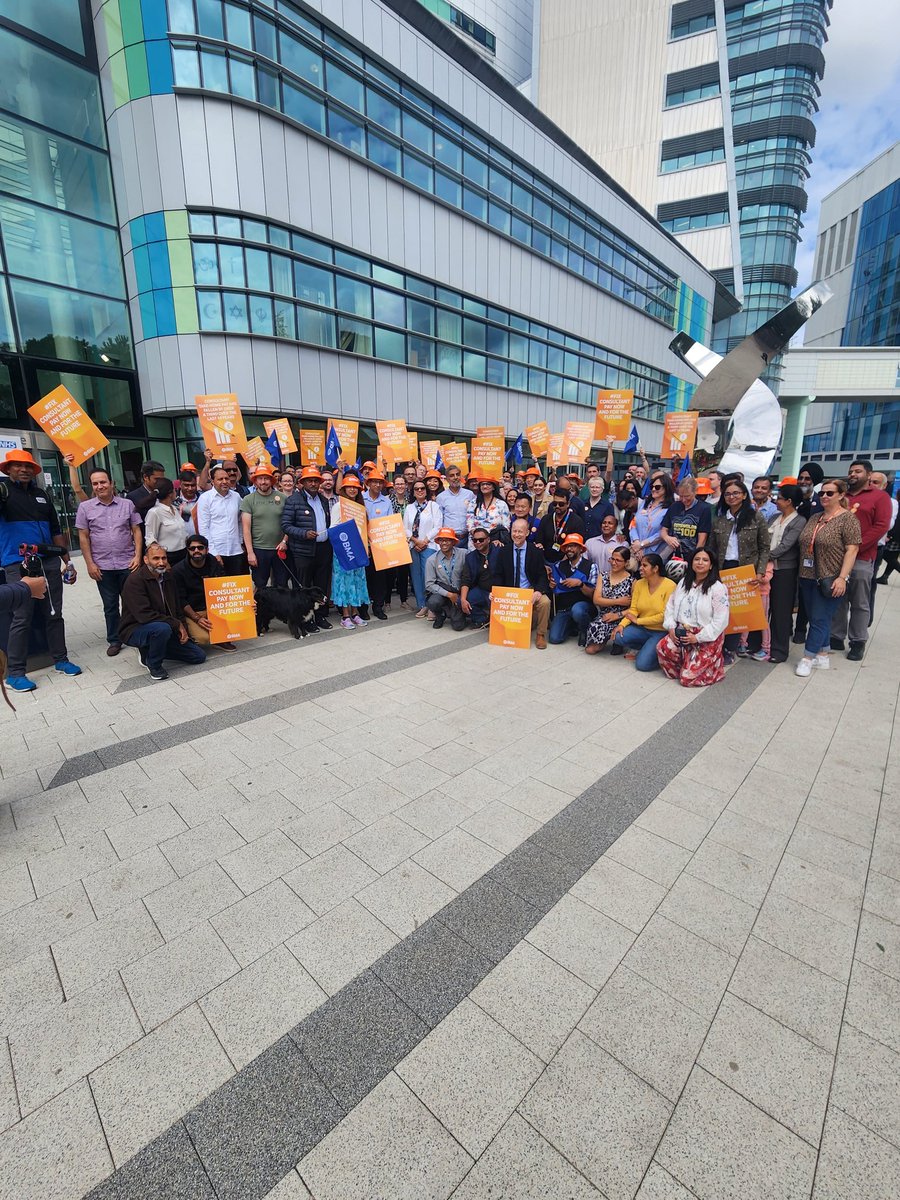 Dr Shivam Sharma (@docshivsharma) on Twitter photo Huge turnout for <a href="/TheBMA/">The BMA</a> consultants at Queen Elizabeth Hospital.
Consultants have lost over a third of their pay in real terms and they are not worth a penny less.
They put their lives at risk during the pandemic, yet are rewarded with further pay cuts.
We must support them. Huge turnout for <a href="/TheBMA/">The BMA</a> consultants at Queen Elizabeth Hospital.
Consultants have lost over a third of their pay in real terms and they are not worth a penny less.
They put their lives at risk during the pandemic, yet are rewarded with further pay cuts.
We must support them.