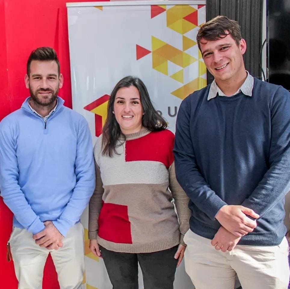 Sangre joven en el Depto San Javier
En Cat. Senador el mas votado fue Oscar Dolzani (UCR 29 años, actual Int. de Alejandra Alejandra, jugó con Pullaro). 
Para Int. de San Javier Maribel González (UCR, 41 años) y Concejal Enzo Zimmerman (UCR, 28 años). (Ambos con Losada)
