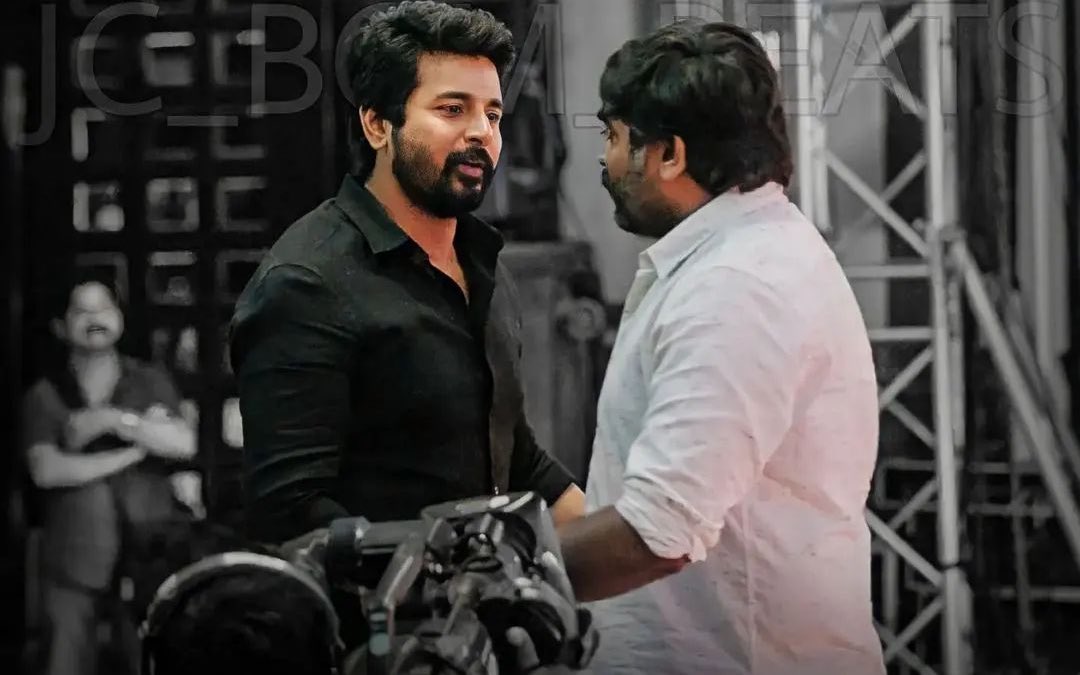 RAMANRISHIvsp's tweet photo. .@Siva_Kartikeyan: I used to call him"Sethu brother." The response from the audience was amazing for @VijaySethuOffl's voiceover in #Maaveeran.#VijaySethupathi #makkalSelvan #SK #Sivakarthikeyan @Bulletvikki @BeardOffical @Chengai_ITWing @Chengai_VSPFC @Kanchi_VSPFC @kumaran_VSP https://t.co/KEFnKWvPZ0