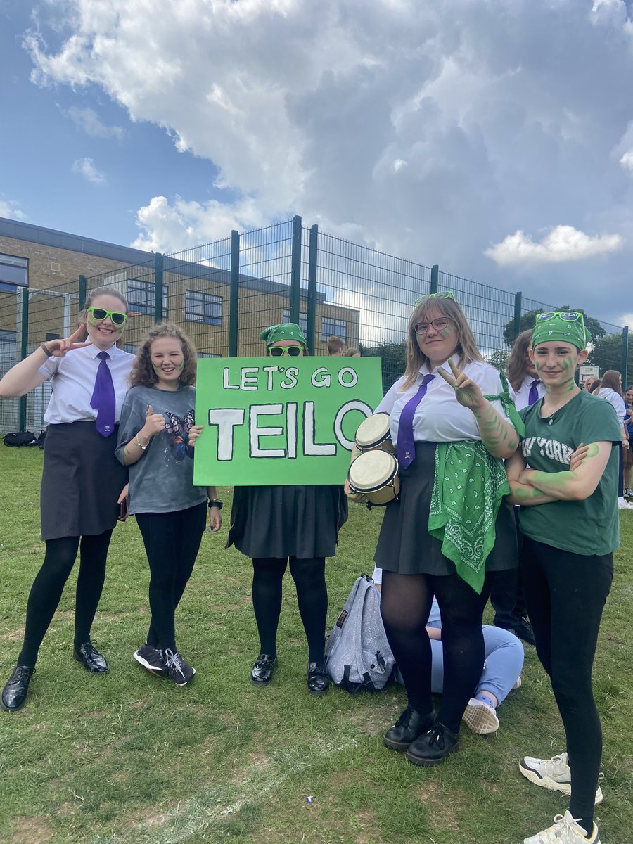 MrsSmithCymraeg's tweet photo. So impressed with our house team efforts today! 👏🏻 
What a wonderful sports day so far, and so many events to come! 🏃🏽‍♀️ 🏃‍♂️ https://t.co/UUUblFC1Gr