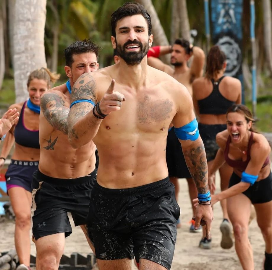 SURWinner2018's tweet photo. Ηλία μου Γκότση, νικητή του survivor 2018, ηγέτη της μπλε ομάδας σου εύχομαι χρόνια πολλά και να χαίρεσαι τ όνομα σου #SurvivorGr https://t.co/w0Do6H7Lkn