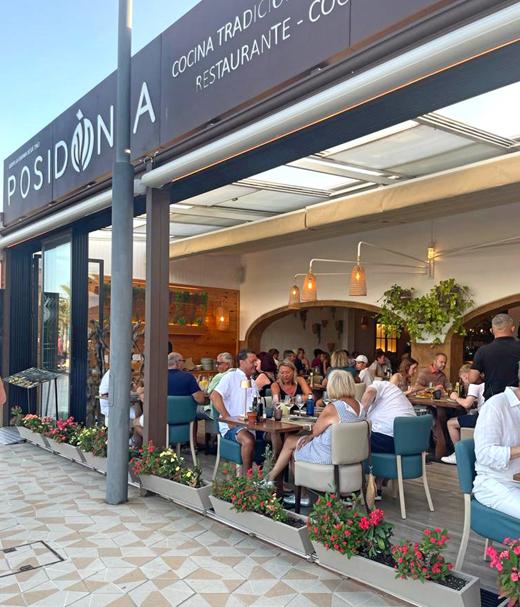 PosidoniaJavea's tweet photo. Días de verano ☀️
~~
Summer days ☀️
.

#restauranteposidonia #gastronomiamediterranea #mediterraneanfood #playadelarenaljavea #mediterraneanstyle #seaviews #enjoyinglife #grupolafontana #javeabeach #costablanca https://t.co/auMOEAmyAZ