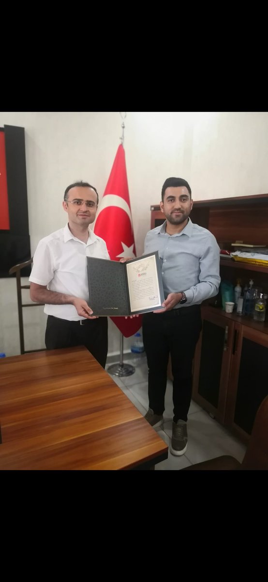 İl müdürümüz Sayın <a href="/AliDaglioglu37/">Ali DAĞLIOĞLU</a> yeni evlenen çiftimiz Bekir bey ve Tuğçe hanıma Genel Müdürümüz Sayın <a href="/sefikaygol/">Şefik AYGÖL</a>'ün selamları ve mutluluk dileklerini iletti.