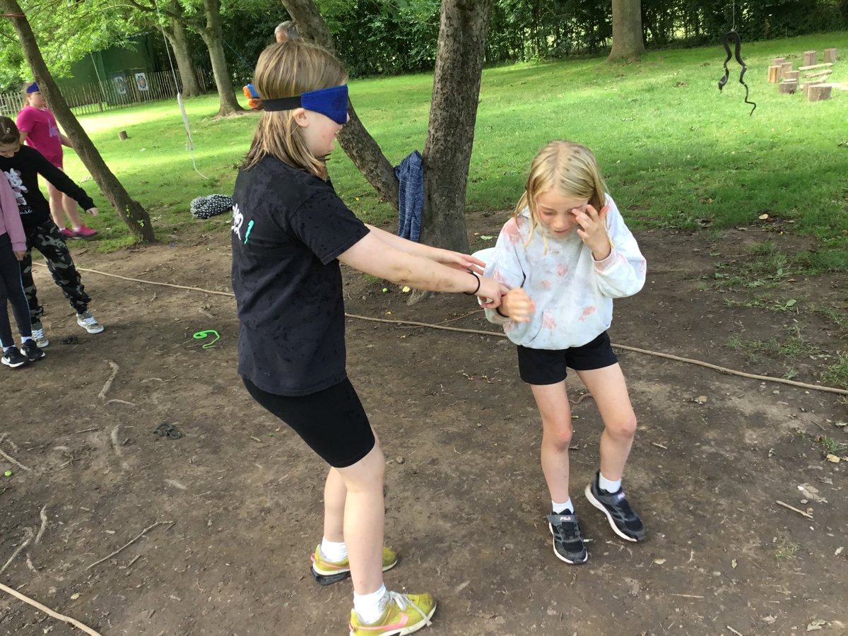 StPhilipsY6C's tweet photo. Fun and team building games in the jungle, making hammocks and dodging snakes 🐍 with lots of water @StPhilipCEAP #Teamstphilips https://t.co/r86mdaEOve