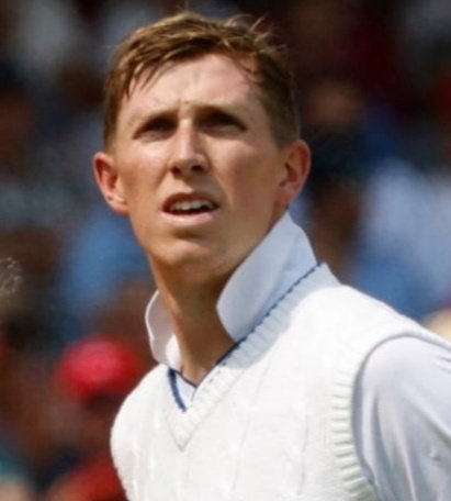 It's currently 20:36 over here in Australia so I'll go to bed at about 20:40 when Zak Crawley gets out