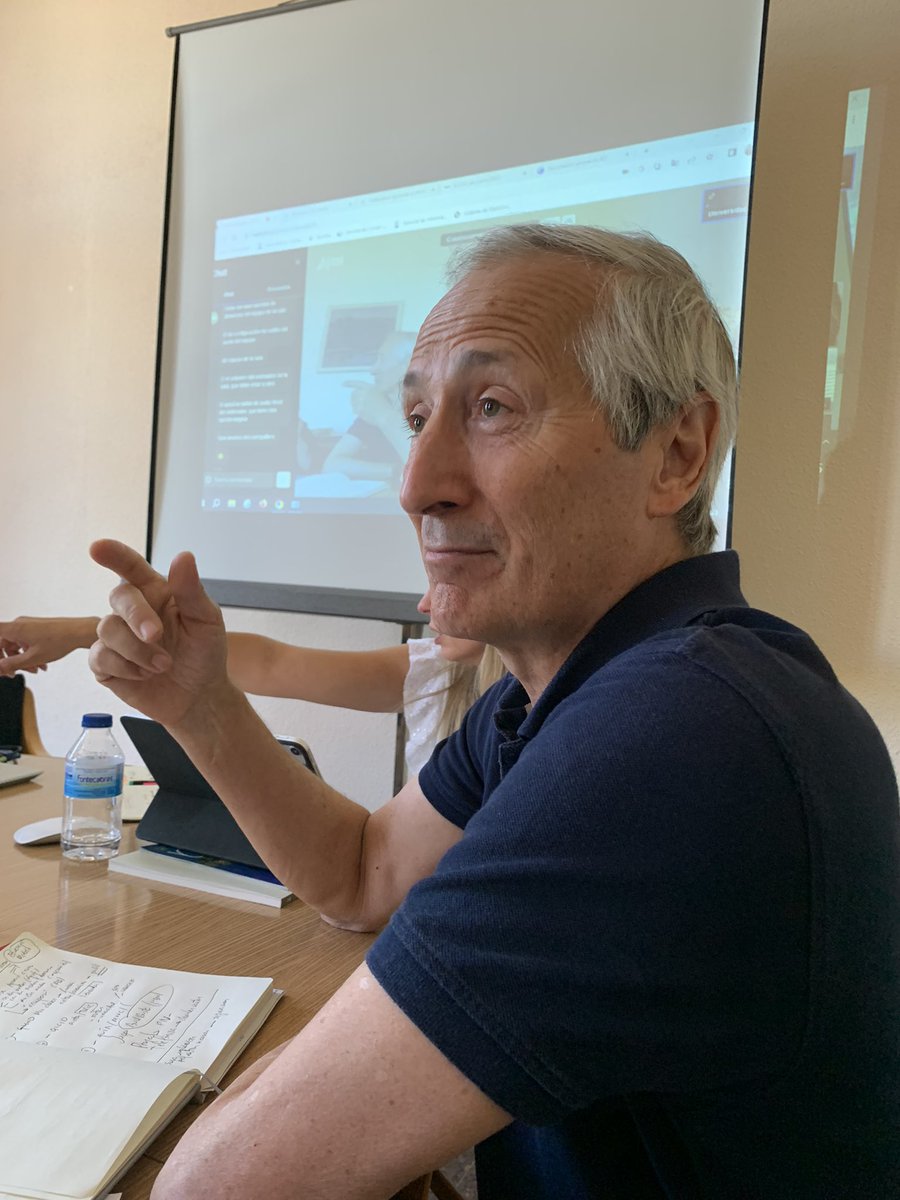 Mesa redonda “Luchar contra la #desinformación desde la #educomunicación” del curso #Consumo #VerificaciónNoticias y #Desinformación de <a href="/unizar/">Universidad Zaragoza</a> 
Con la intervención de <a href="/jgabelas/">jose antonio gabelas</a> 
cursosextraordinarios.unizar.es/curso/2023/con…

@AmiJaca2023
<a href="/GICIDUZ/">GICID</a> 
<a href="/SMEMIU_UNED/">SMEMIU</a>
 #VerificaciónNoticias