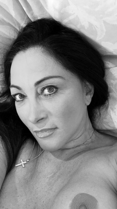 Good morning. I hope that your having a good day?. I&rsquo;m just about to log onto https://t.co/lg2KwD8CoQ&hellip;