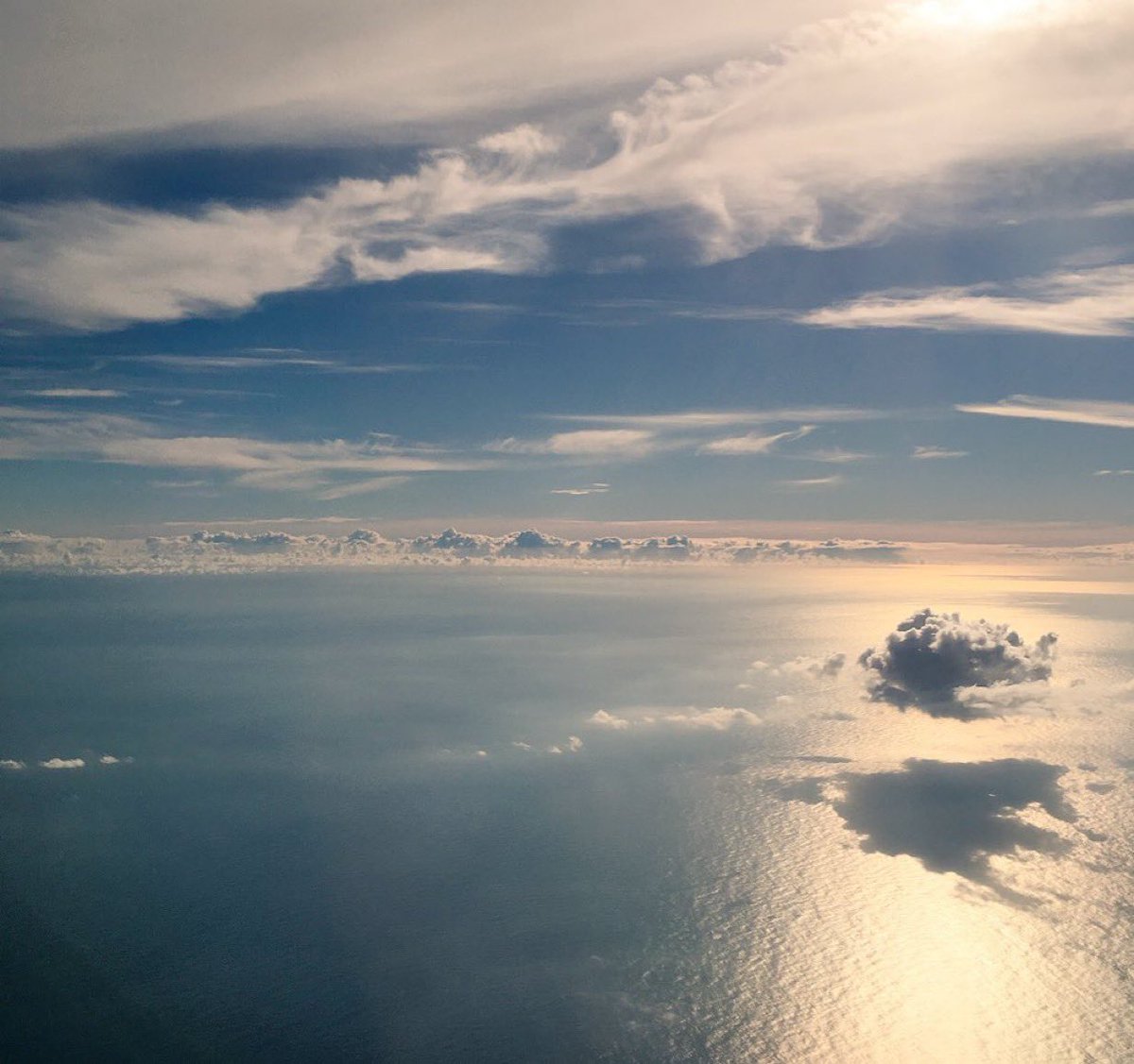 joycebudenberg's tweet photo. #inapoem 790

I painted you
in a long line of light
and with each sigh
the light
brought you closer~ https://t.co/va46cwAn1Q